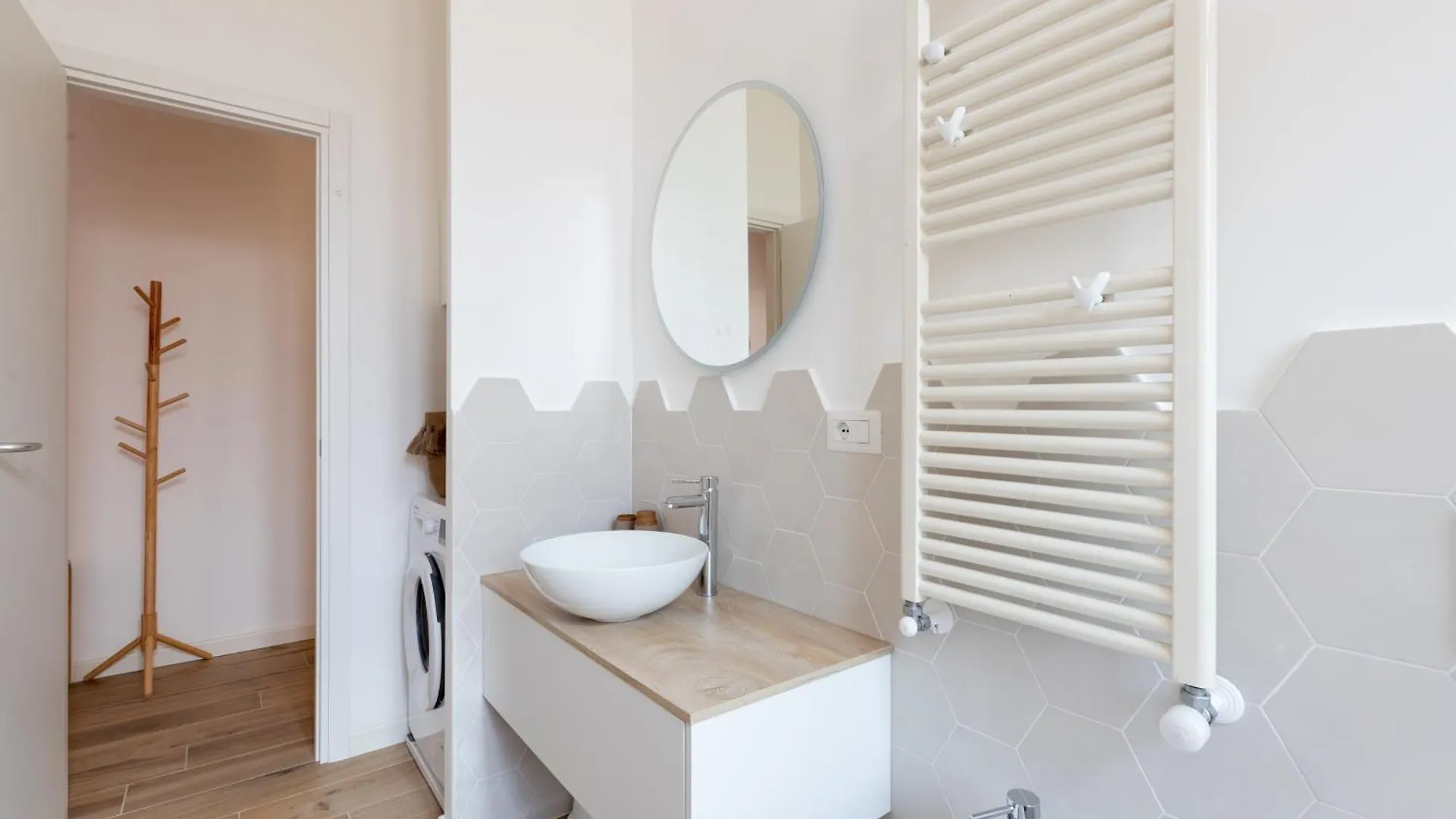 Alba Terrace - Rome Modern Apt Close To Metro Apartment