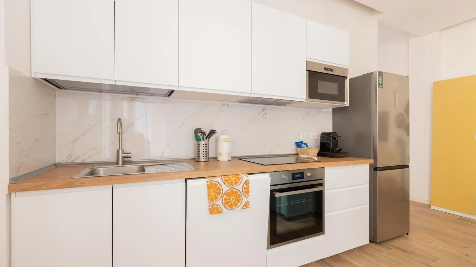 Apartment Alba Terrace - Rome Modern Apt Close To Metro